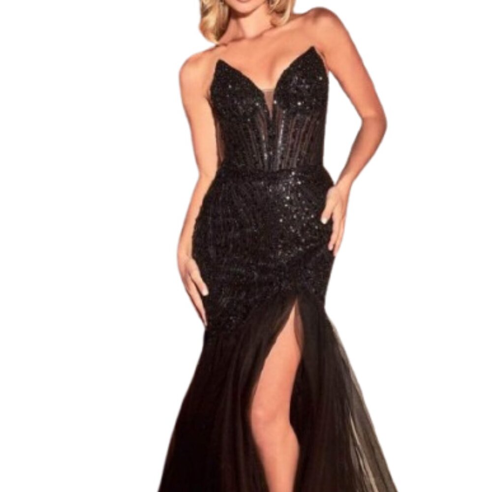 NWT Ladivine CD0214 Plunging Neckline Prom Dress Black Size 6